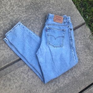 Vintage Levi’s high waisted mom jeans